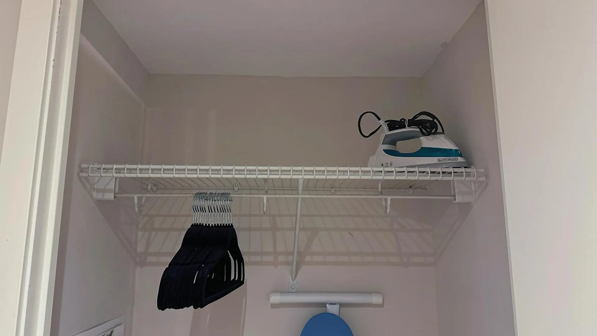 Downtown 2 Bedroom Gem With Free Parking Toronto